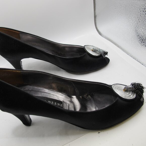 Geoffrey Beene black satin peep-toe heel with silver details 8.5N - Picture 3 of 8
